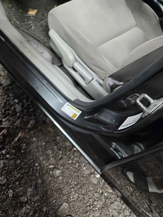 2012 Honda Civic 9th Gen - Image 5 of 15