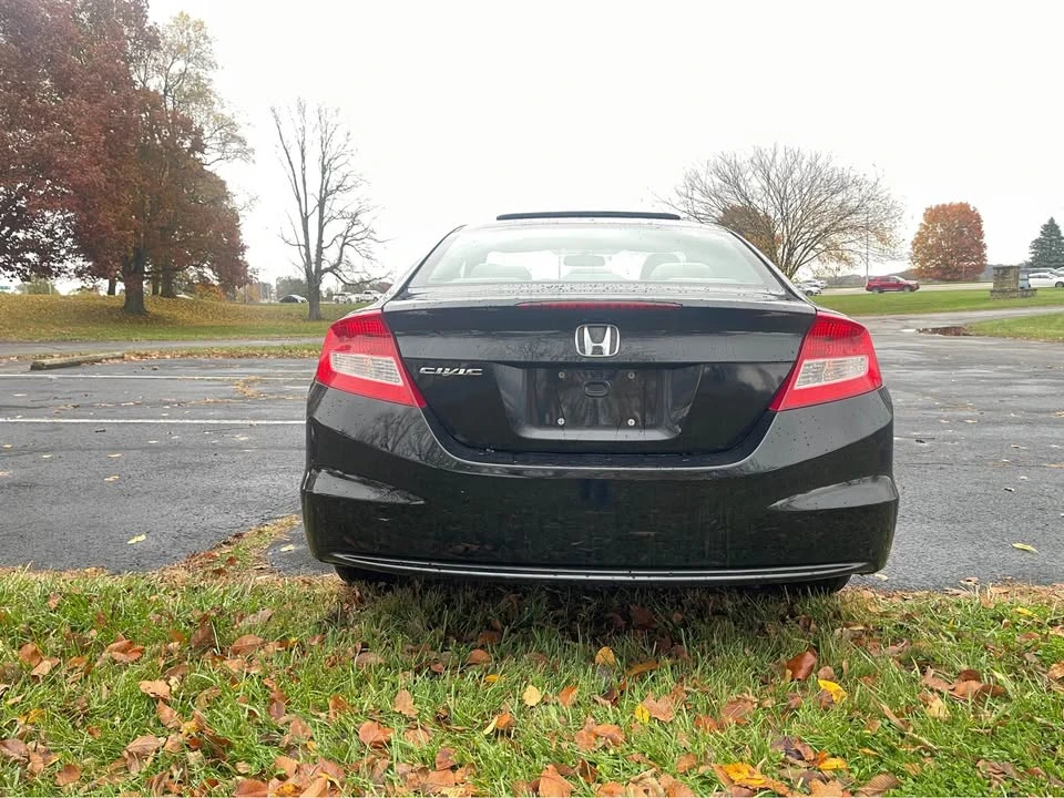 2012 Honda Civic 9th Gen - Image 3 of 14