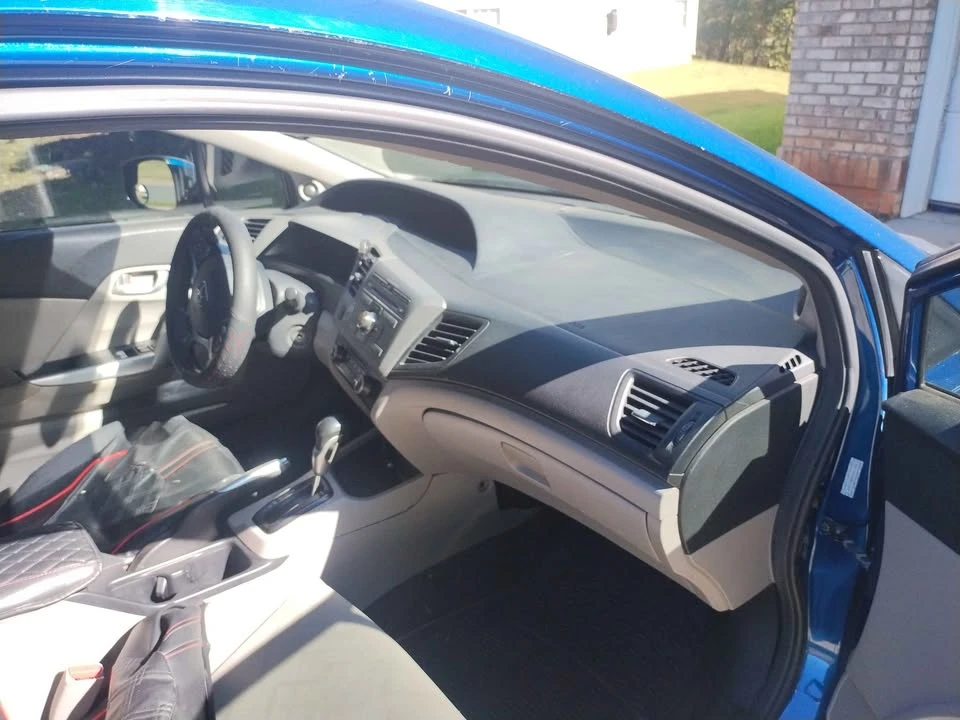 2012 Honda Civic 9th Gen - Image 9 of 16