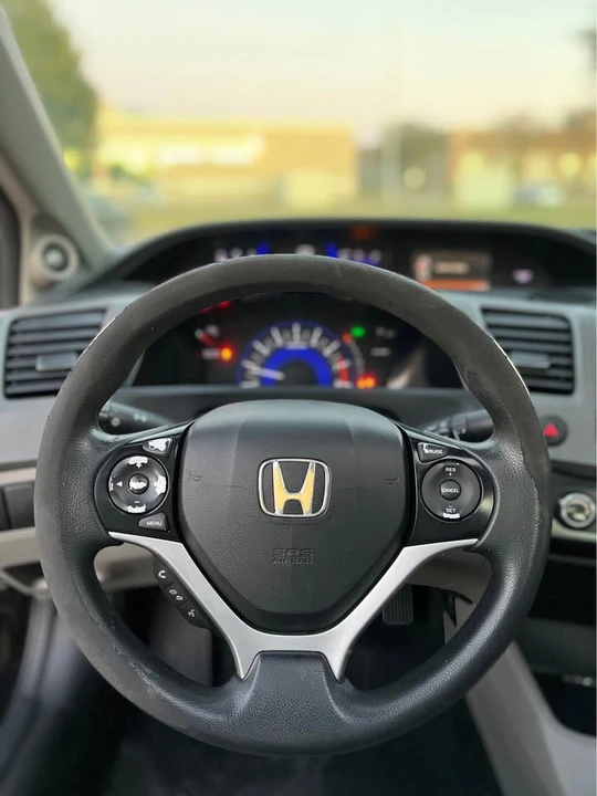 2012 Honda Civic 9th Gen - Image 13 of 15