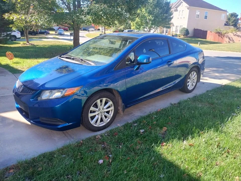 2012 Honda Civic 9th Gen - Image 3 of 16