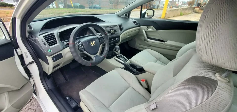 2012 Honda Civic 9th Gen - Image 10 of 14