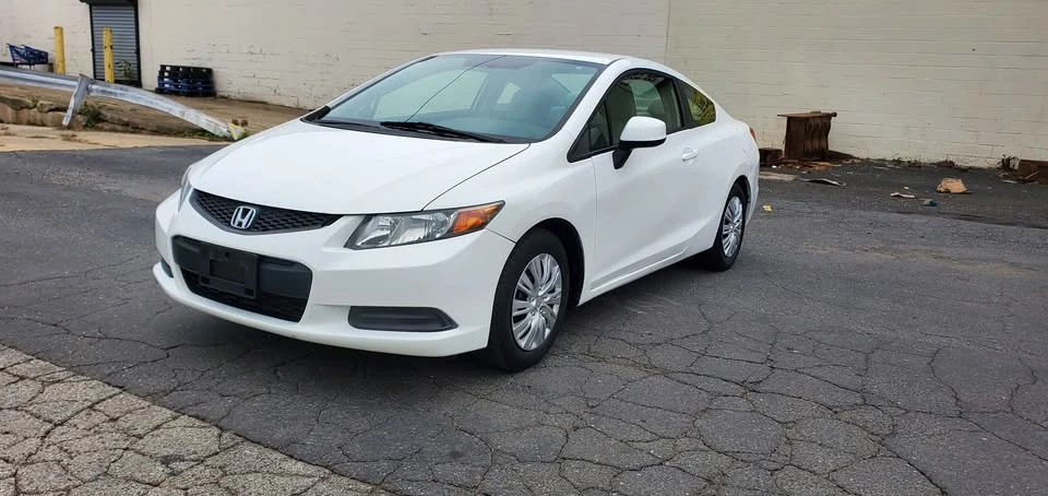 2012 Honda Civic 9th Gen - Image 3 of 14