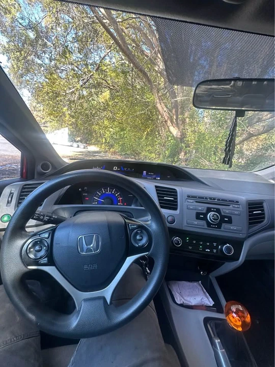 2012 Honda Civic 9th Gen - Image 6 of 8