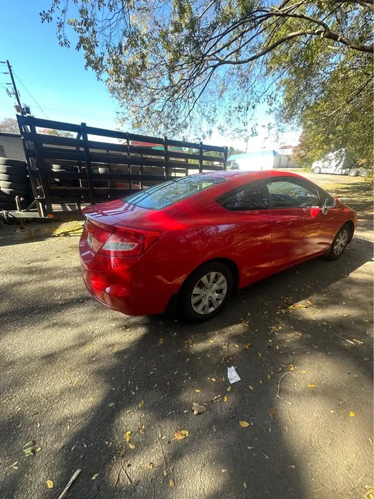 2012 Honda Civic 9th Gen - Image 4 of 8