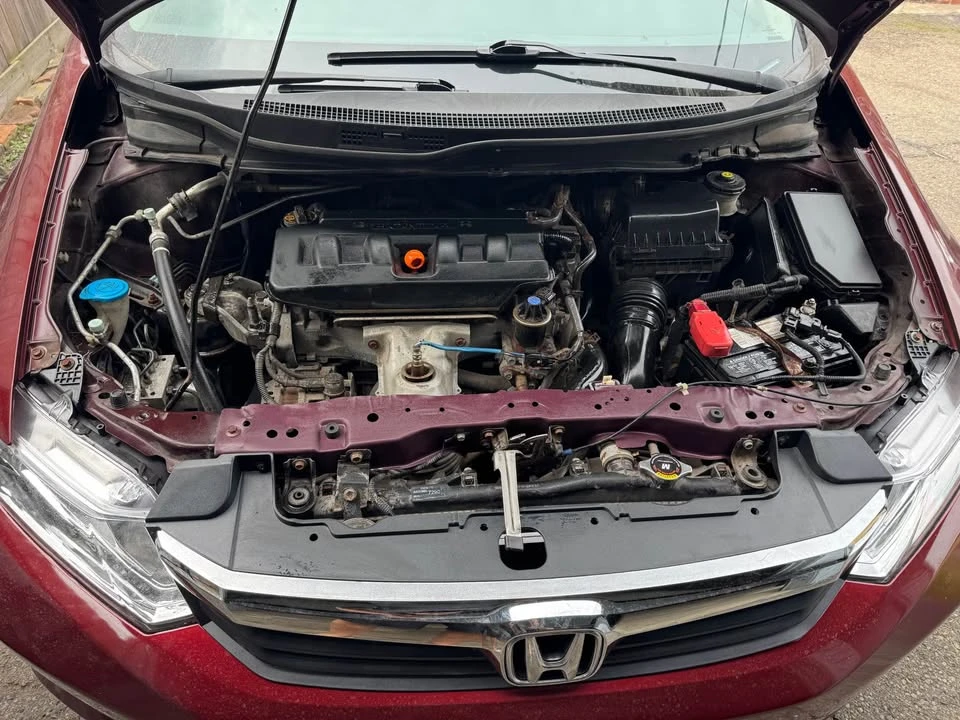 2012 Honda Civic 9th Gen - Image 9 of 11