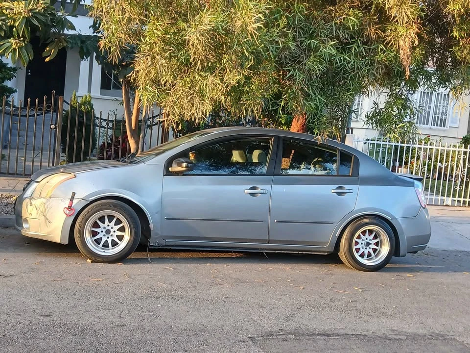 2012 Honda Civic 9th Gen - Image 2 of 5