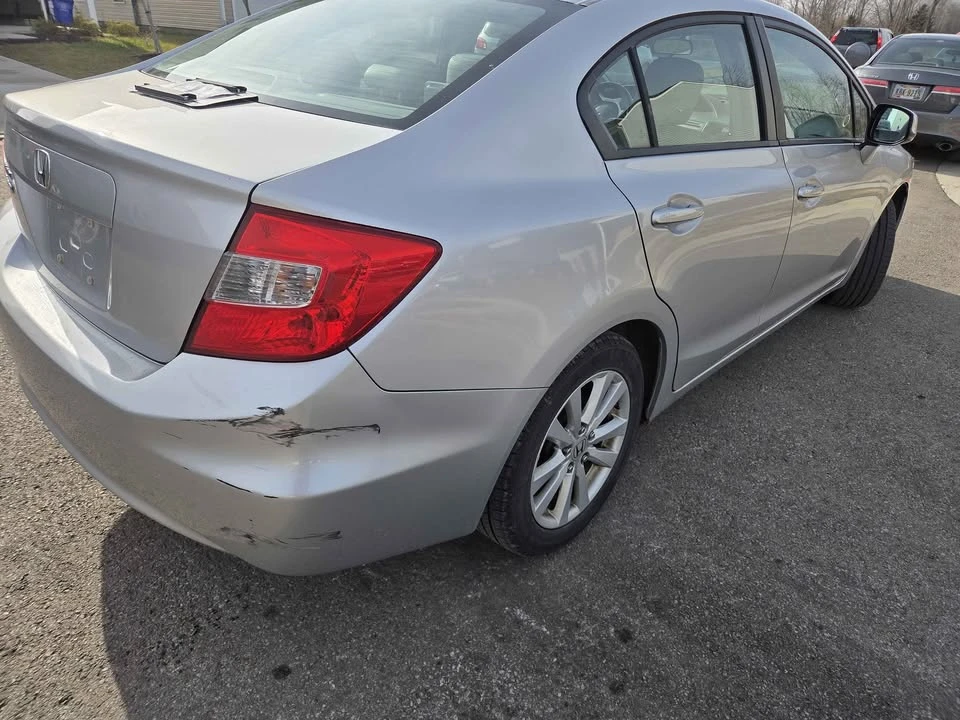 2012 Honda Civic 9th Gen - Image 6 of 17