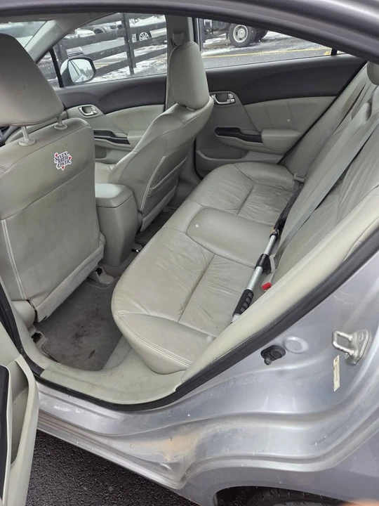 2012 Honda Civic 9th Gen - Image 13 of 17