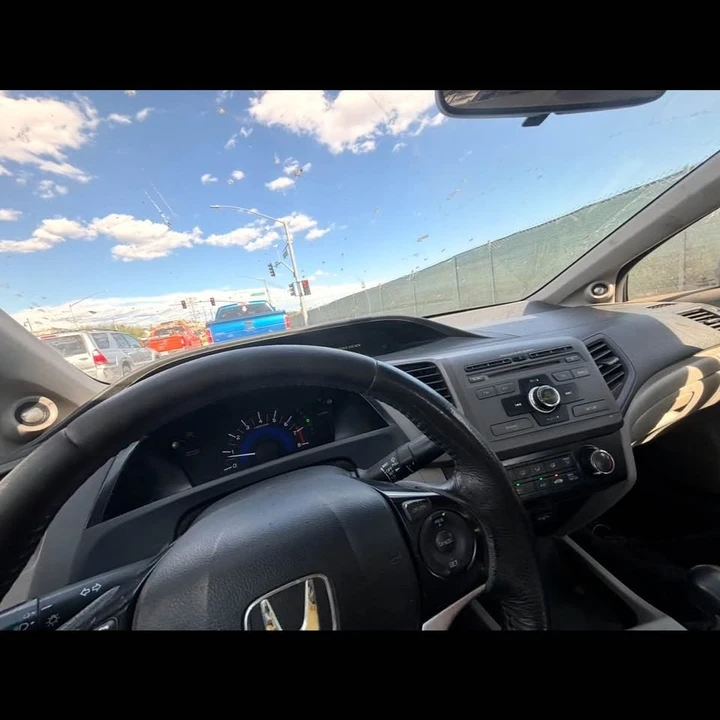 2012 Honda Civic 9th Gen - Image 8 of 20