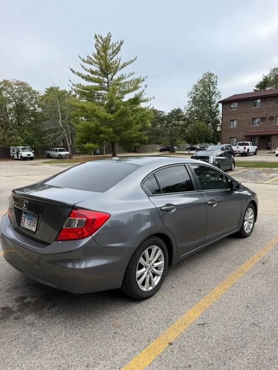 2012 Honda Civic 9th Gen - Image 7 of 13