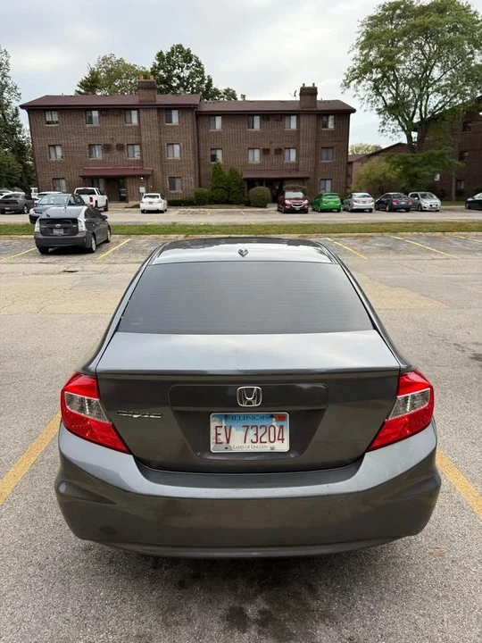 2012 Honda Civic 9th Gen - Image 8 of 13