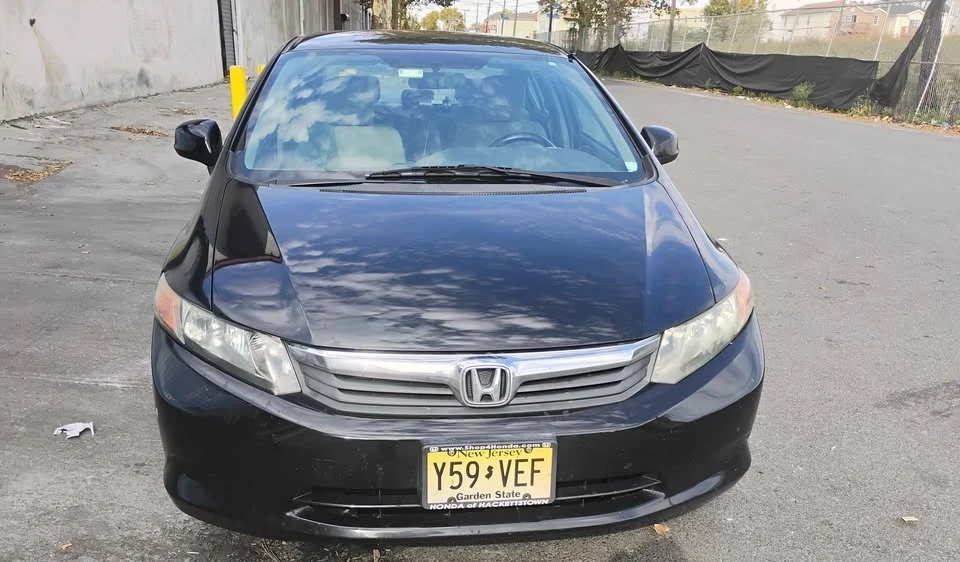 2012 Honda Civic 9th Gen - Image 4 of 9