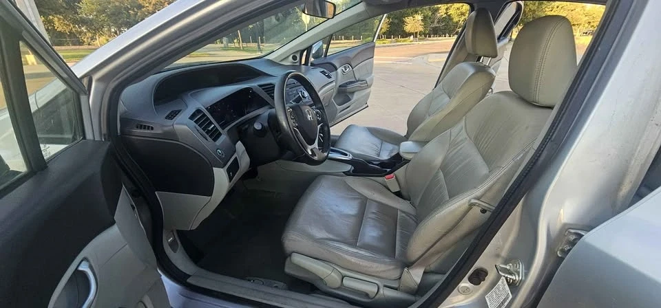 2012 Honda Civic 9th Gen - Image 10 of 15