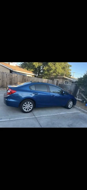 2012 Honda Civic 9th Gen - Image 2 of 4
