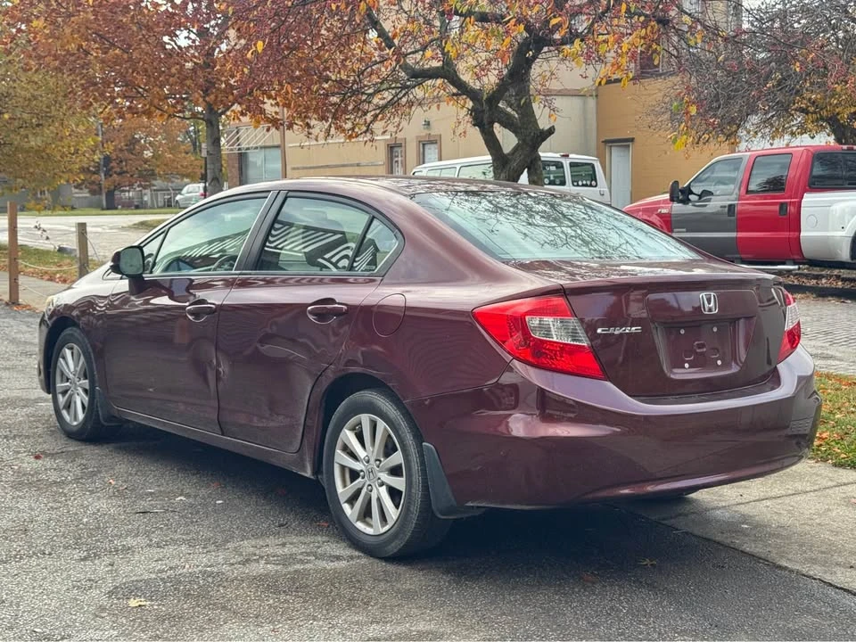 2012 Honda Civic 9th Gen - Image 4 of 11