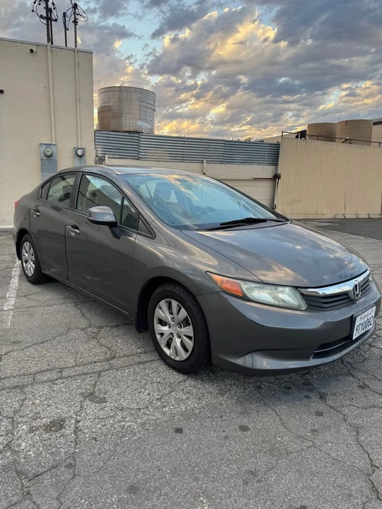 2012 Honda Civic 9th Gen - Image 4 of 13