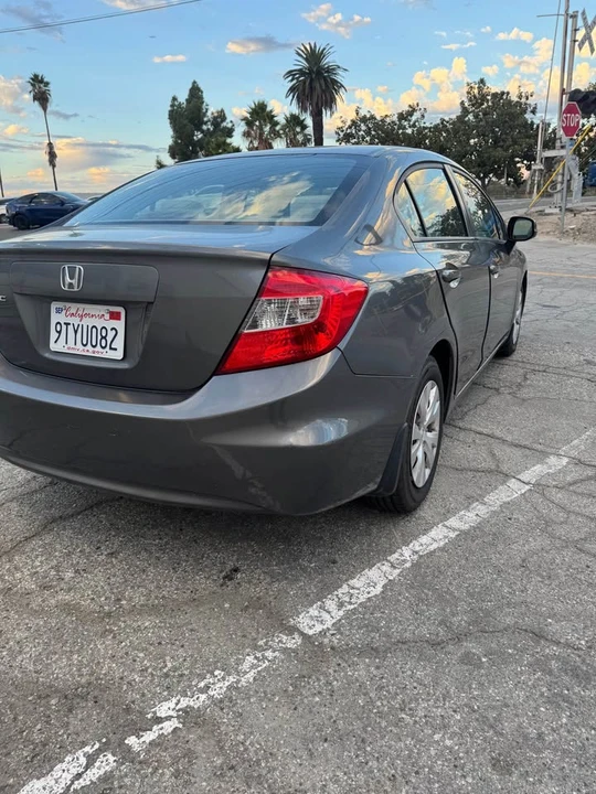 2012 Honda Civic 9th Gen - Image 6 of 13
