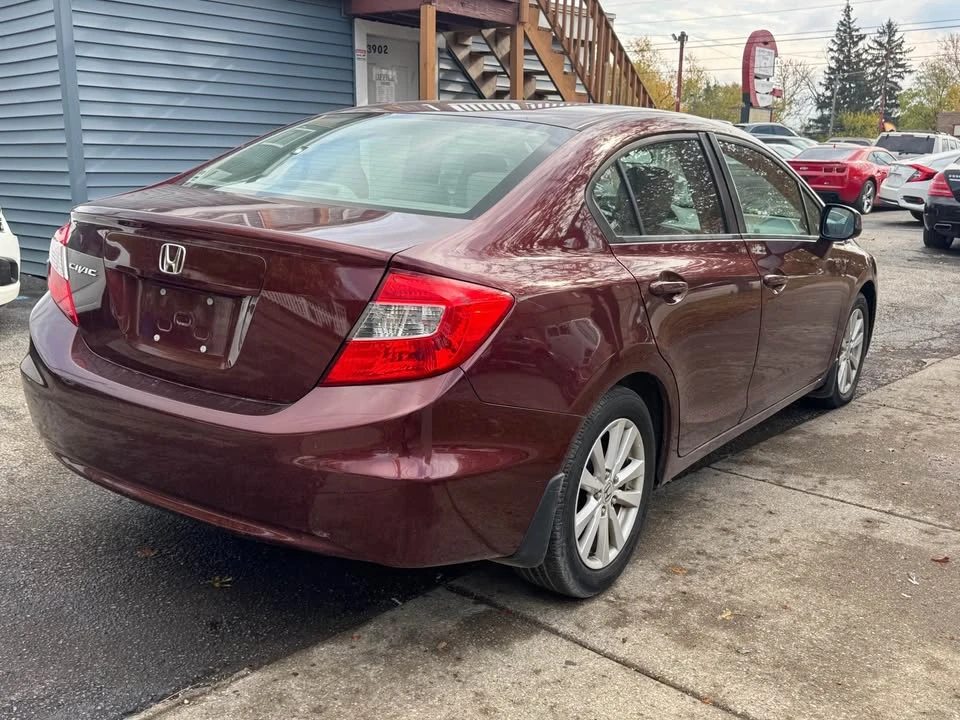 2012 Honda Civic 9th Gen - Image 6 of 11