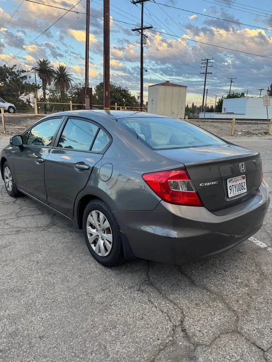 2012 Honda Civic 9th Gen - Image 8 of 13