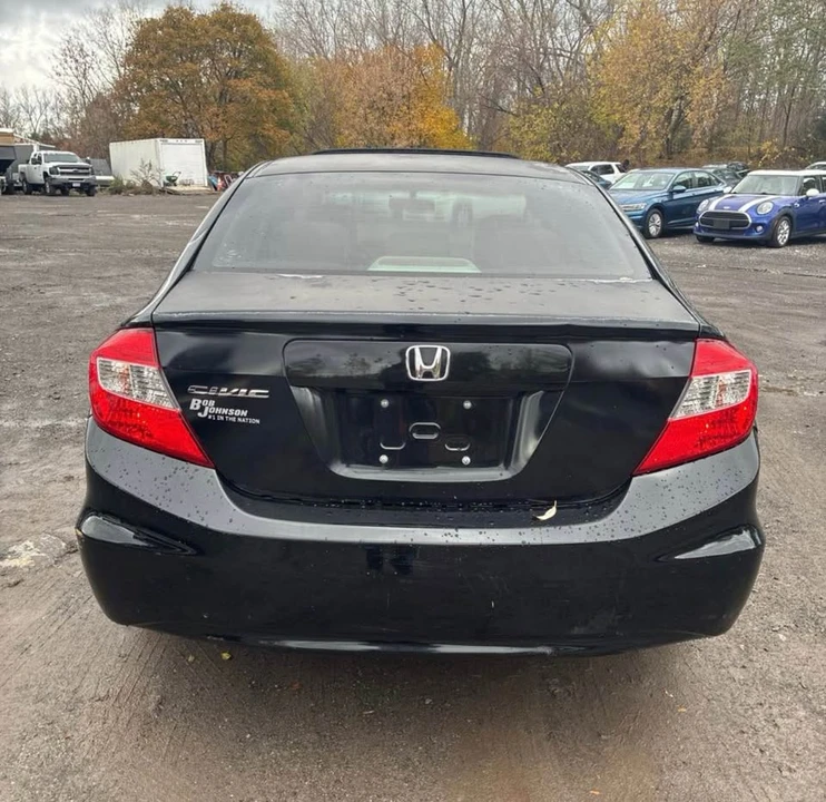 2012 Honda Civic 9th Gen - Image 4 of 20