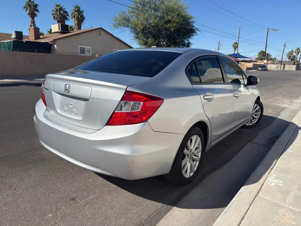 2012 Honda Civic 9th Gen - Image 4 of 12