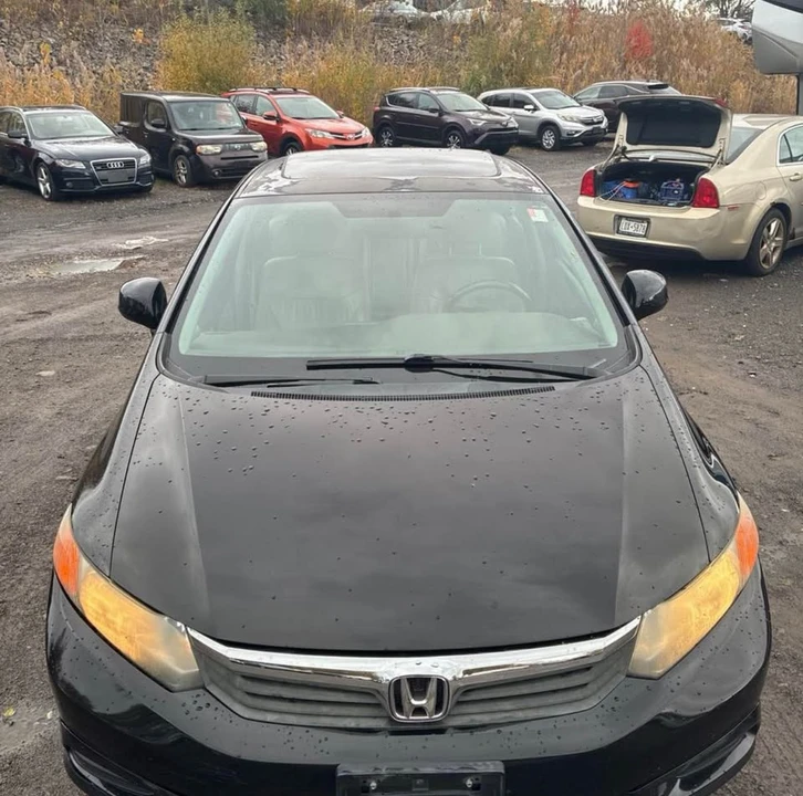 2012 Honda Civic 9th Gen - Image 9 of 20