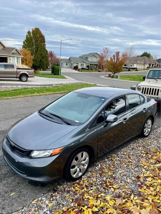 2012 Honda Civic 9th Gen - Image 4 of 7