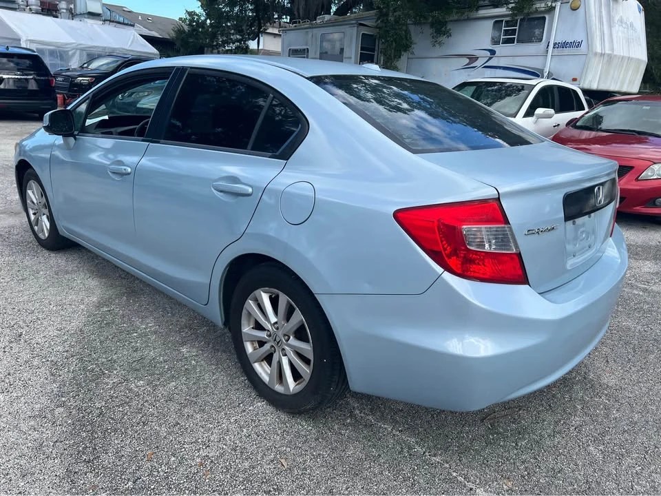 2012 Honda Civic 9th Gen - Image 3 of 11