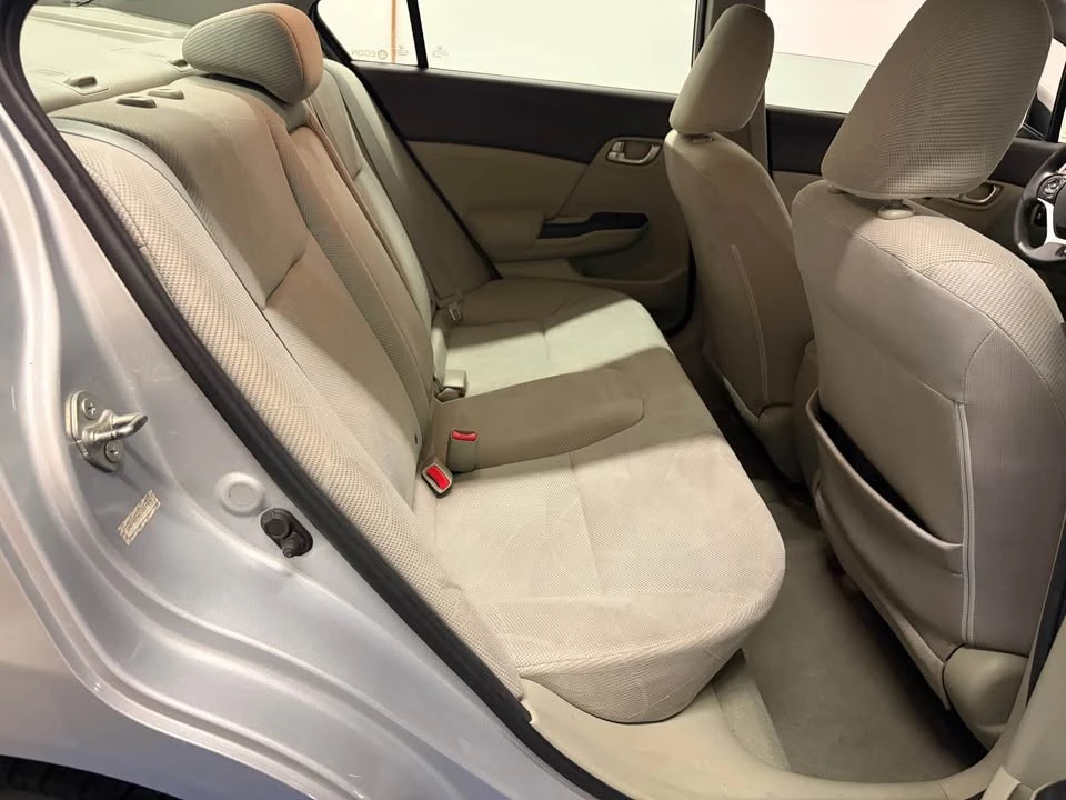 2012 Honda Civic 9th Gen - Image 9 of 17