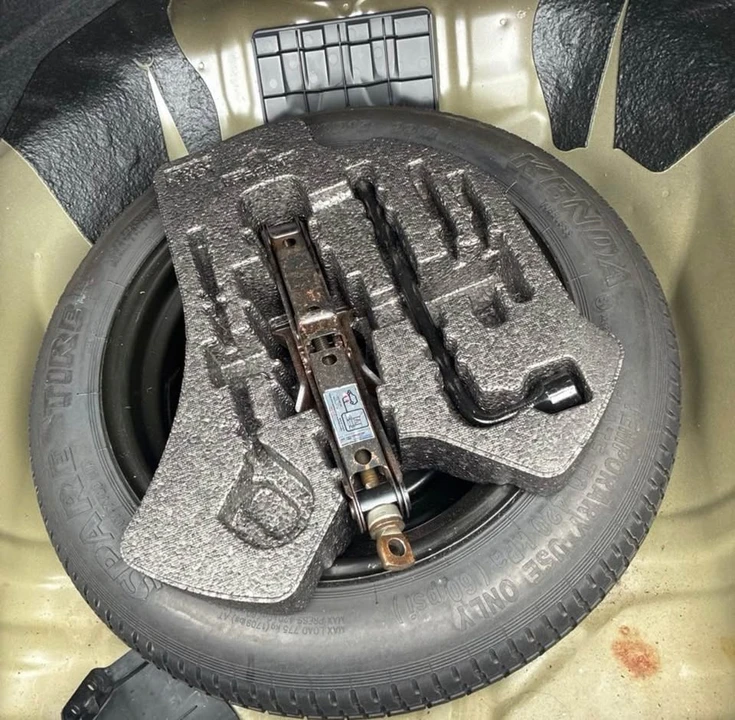 2012 Honda Civic 9th Gen - Image 19 of 20