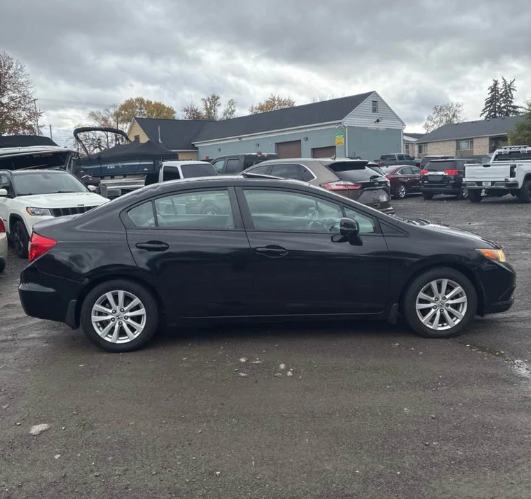 2012 Honda Civic 9th Gen - Image 6 of 20
