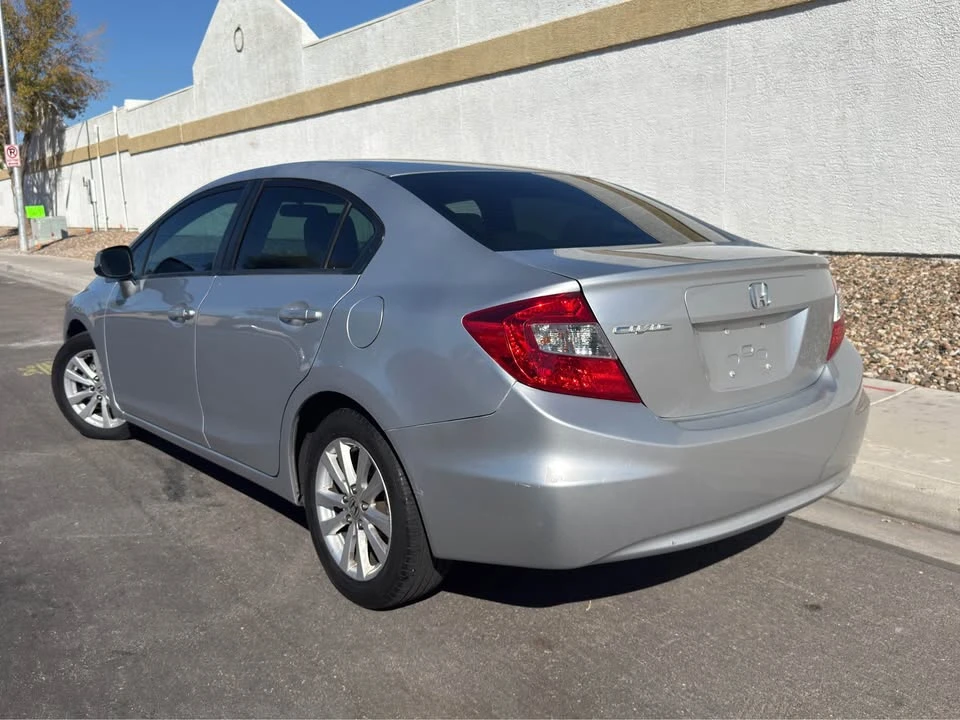 2012 Honda Civic 9th Gen - Image 3 of 12