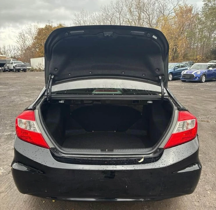 2012 Honda Civic 9th Gen - Image 18 of 20