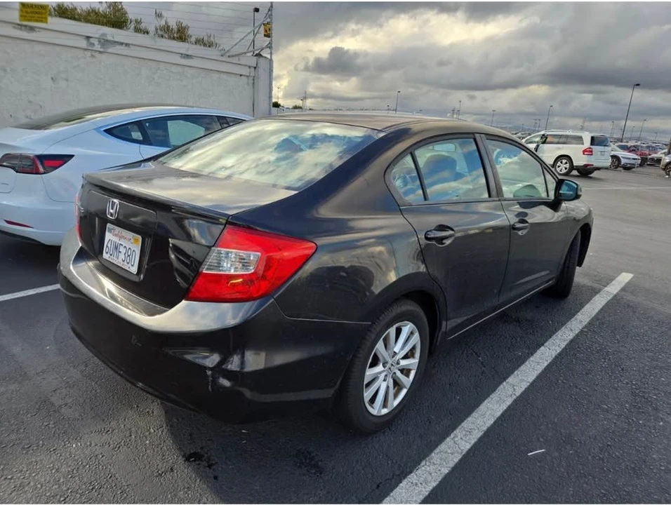 2012 Honda Civic 9th Gen - Image 4 of 12