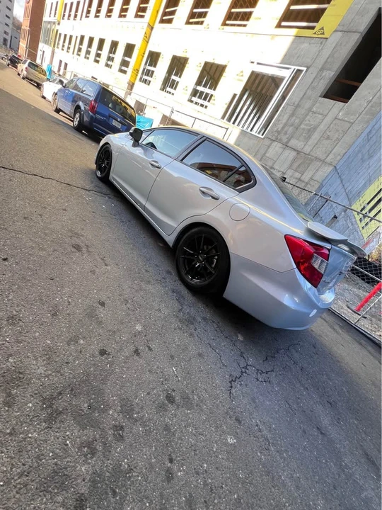 2012 Honda Civic 9th Gen - Image 9 of 14