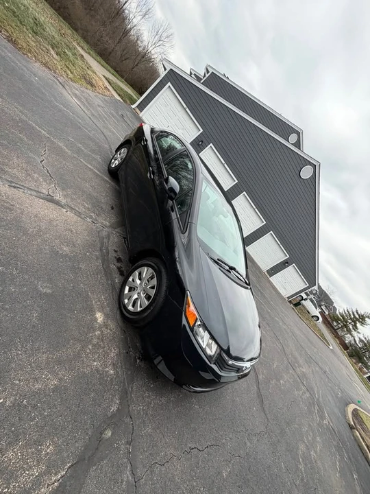2012 Honda Civic 9th Gen - Image 7 of 12