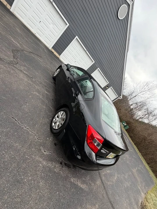 2012 Honda Civic 9th Gen - Image 9 of 12