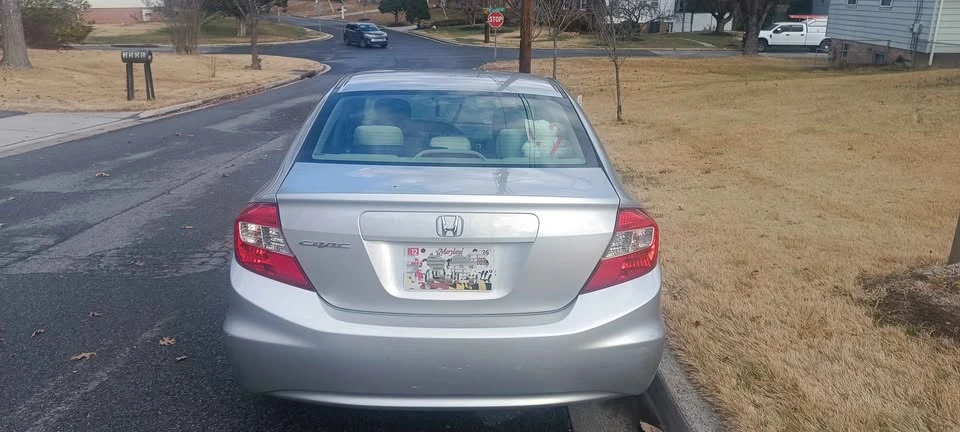 2012 Honda Civic 9th Gen - Image 5 of 5