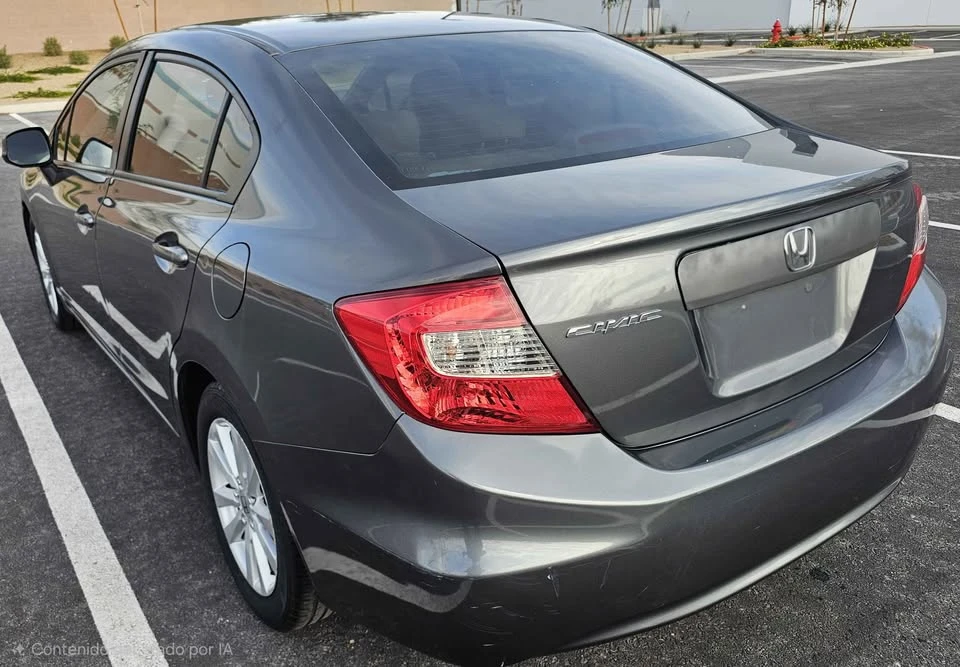2012 Honda Civic 9th Gen - Image 3 of 13