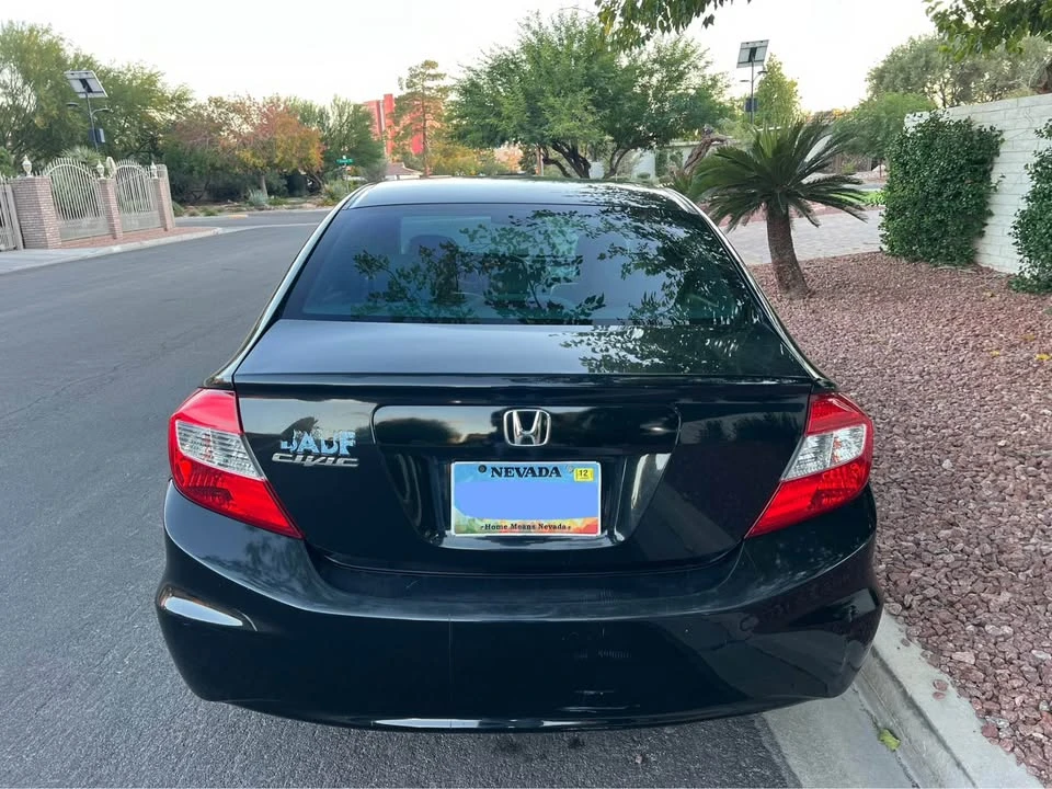 2012 Honda Civic 9th Gen - Image 4 of 15