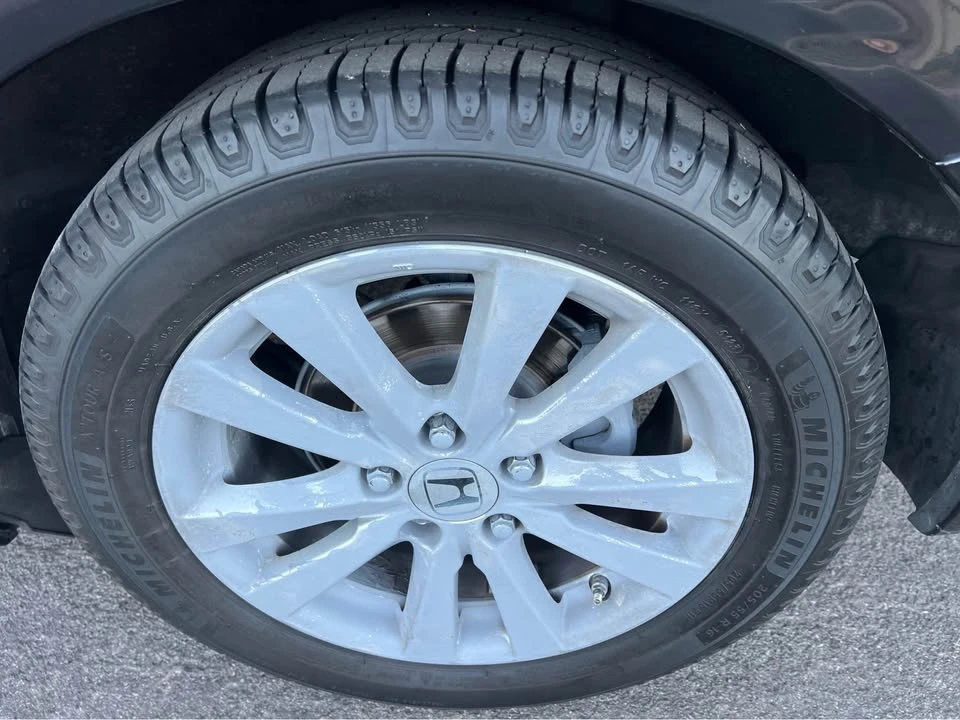 2012 Honda Civic 9th Gen - Image 8 of 15