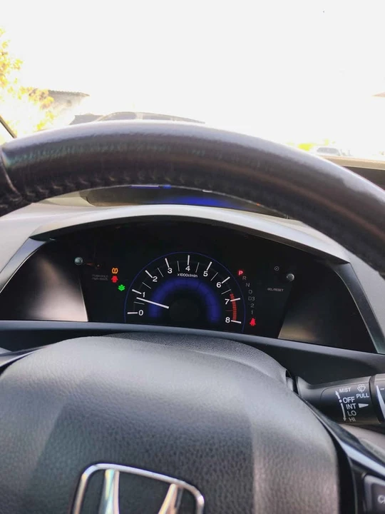 2012 Honda Civic 9th Gen - Image 7 of 11