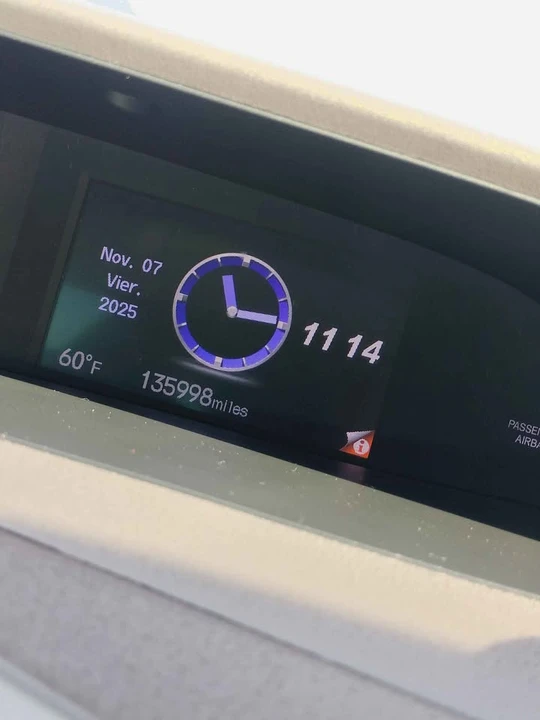2012 Honda Civic 9th Gen - Image 6 of 11