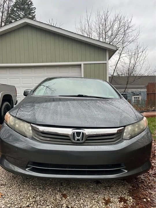 2012 Honda Civic 9th Gen - Image 4 of 8