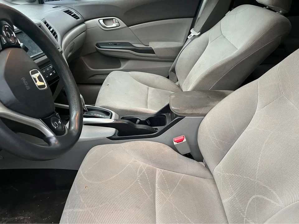 2012 Honda Civic 9th Gen - Image 5 of 8