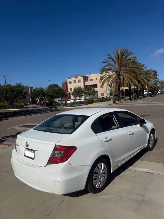 2012 Honda Civic 9th Gen - Image 3 of 6