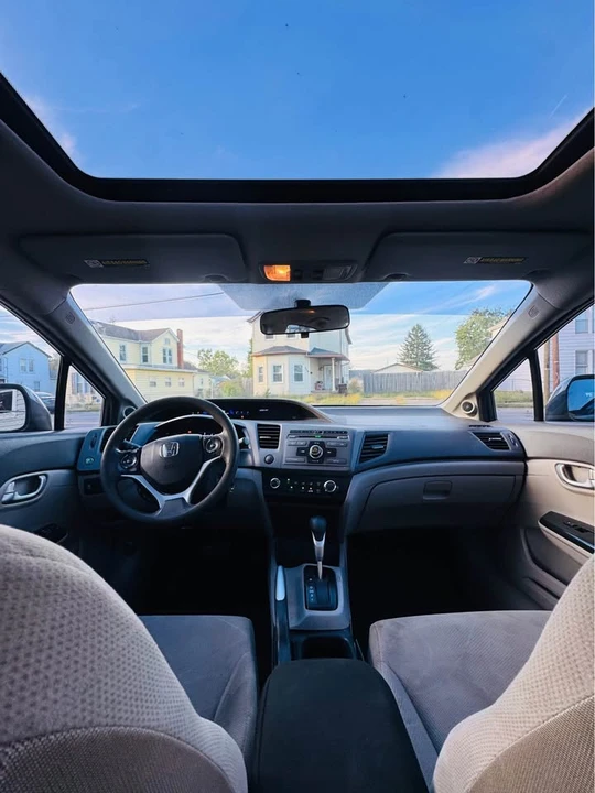 2012 Honda Civic 9th Gen - Image 15 of 20