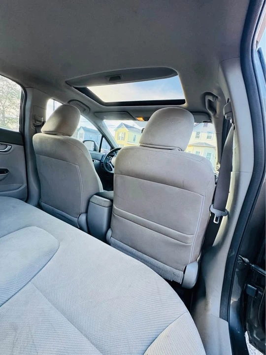 2012 Honda Civic 9th Gen - Image 16 of 20
