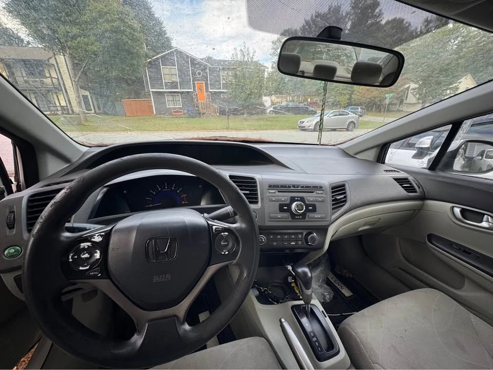 2012 Honda Civic 9th Gen - Image 3 of 8